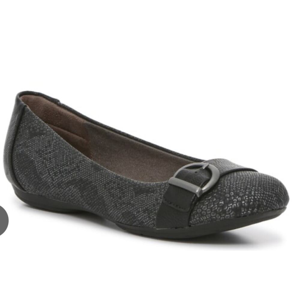 Eurosoft by Sofft Siera Ballet Flats Black Snake Print Womens 8M Silver Buckle